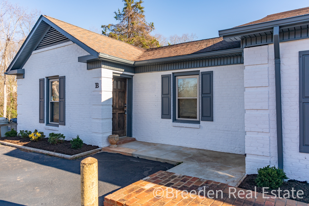 204 East McDowell Street - B