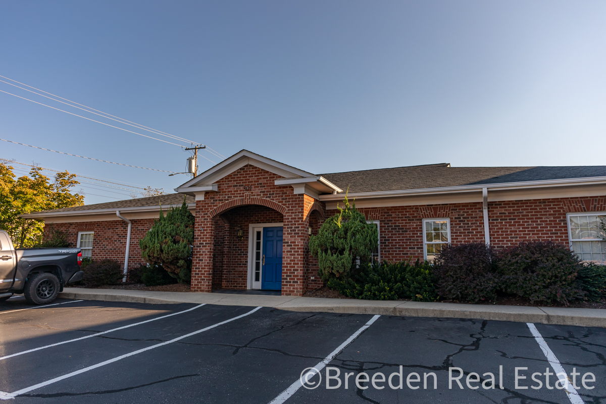 301 South Green Street - 1