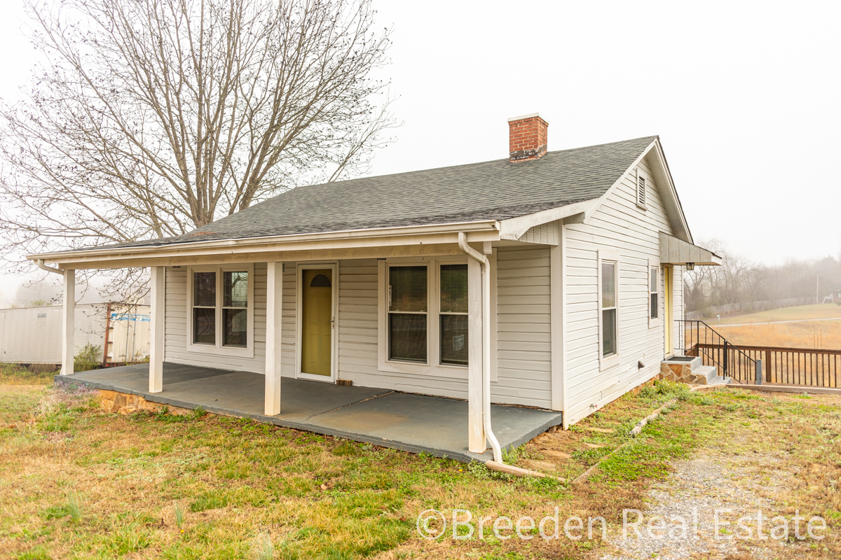 4515 Johnson Bridge Road