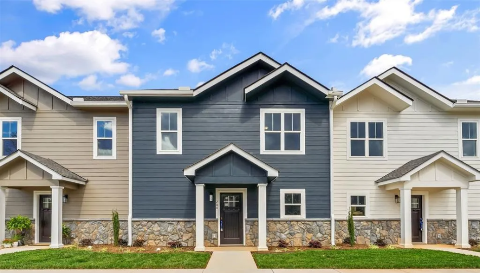 198 Beacon Avenue - 1